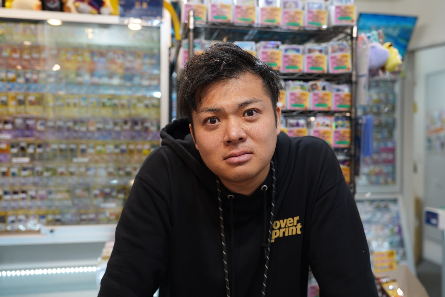 挑戦者を待つ店主